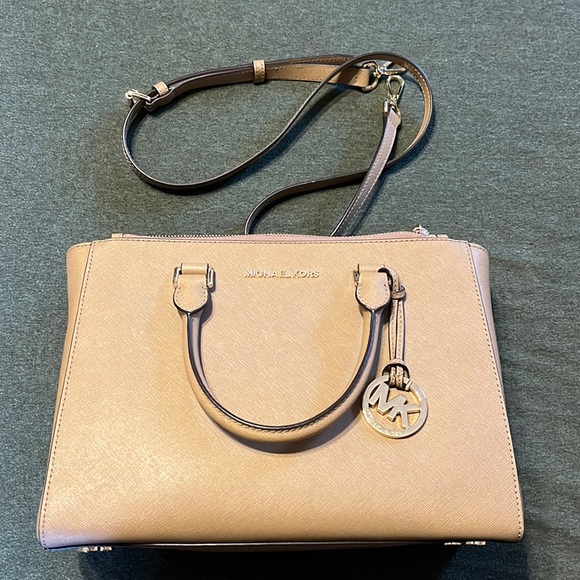 MICHAEL Michael Kors Handbags - Tan Michael Kors Satchel NWOT